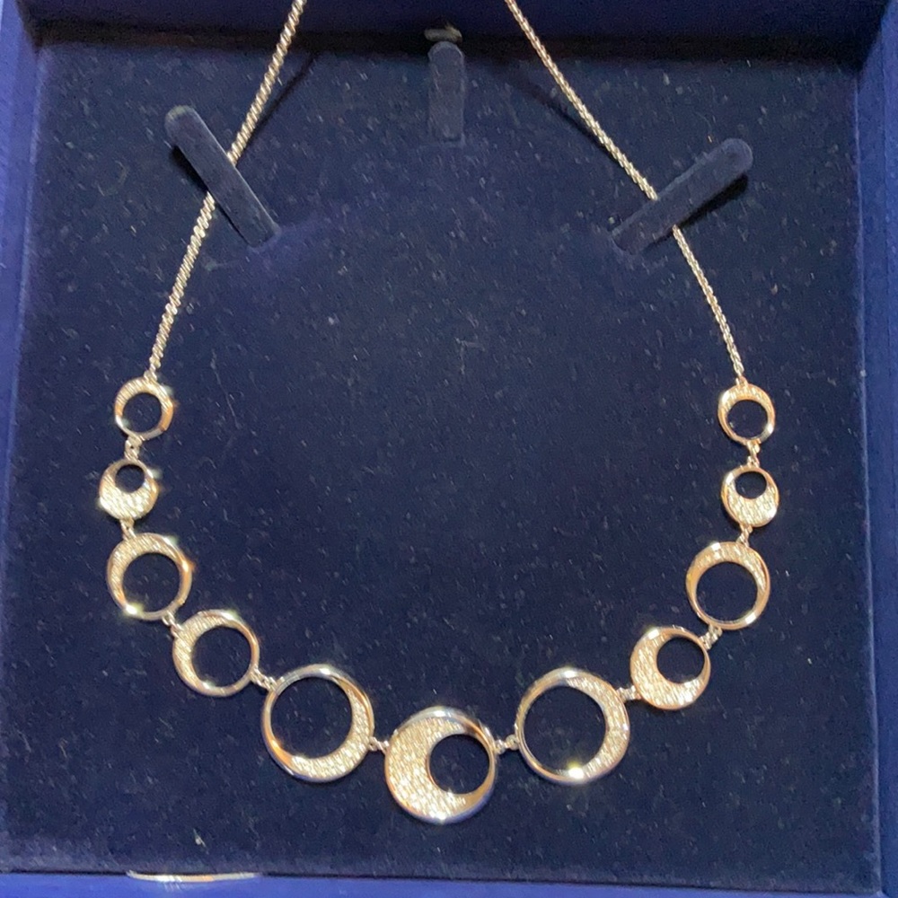 Sliver Swarovski circle necklace